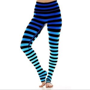 K.DEER Alexis Stripe Legging